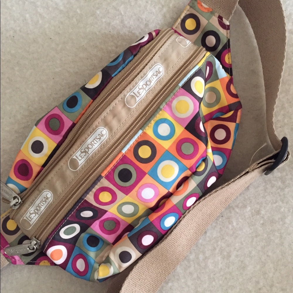Rare LeSportSac Le Sports Sac fanny pack!